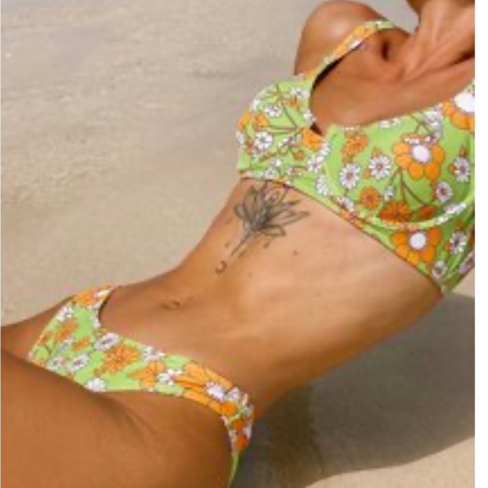 Cute bikini, never worn